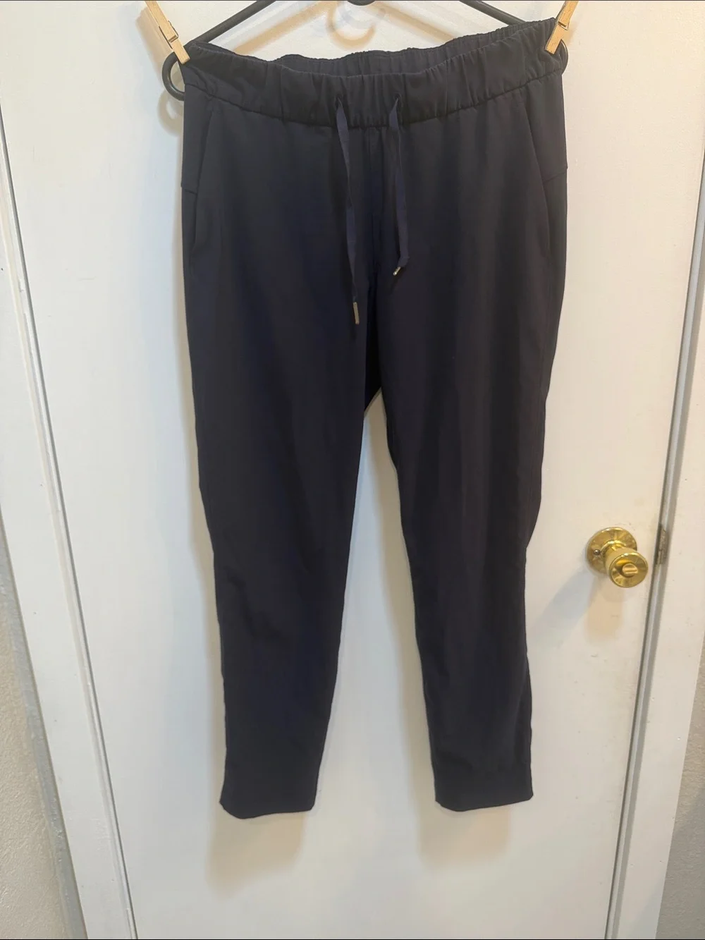 Women’s on the fly sleek drawstring pant Navy
